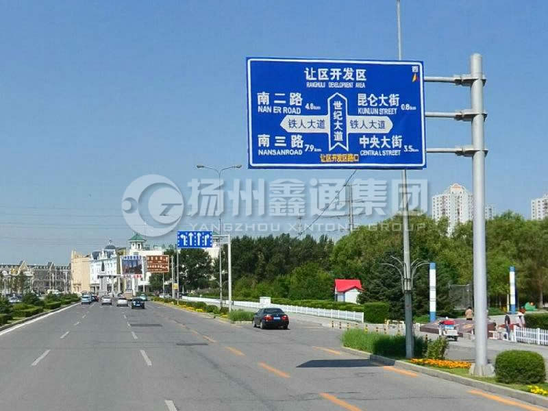 BZG-004，交通標(biāo)志桿，鍍鋅交通標(biāo)志桿