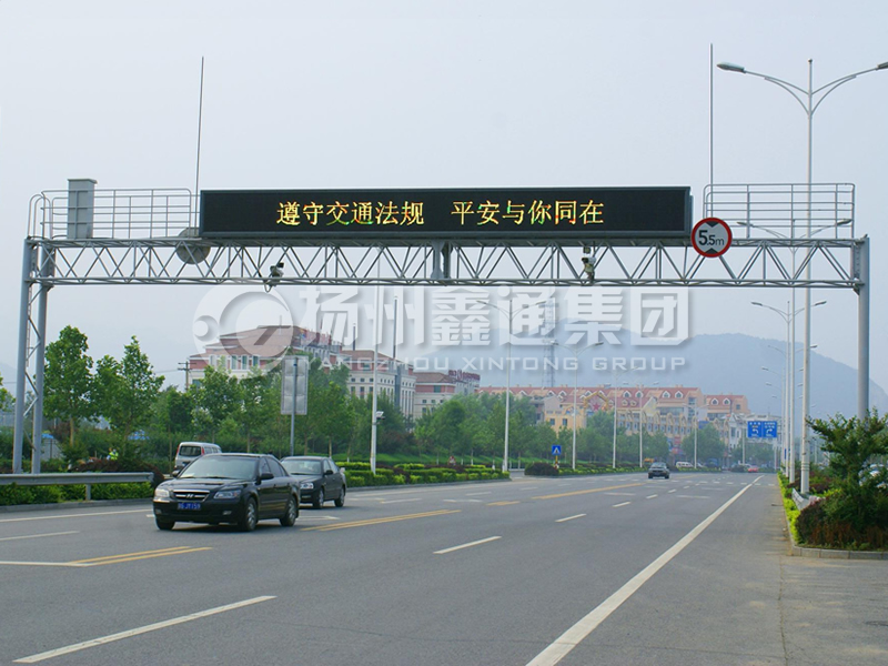 LMJ-013，桁架式情報板門架，龍門架
